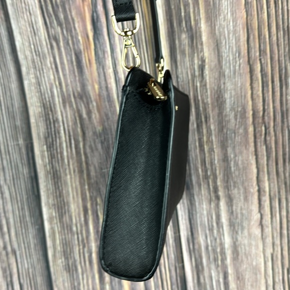 Michael Kors Black Crossbody - Picture 5 of 12